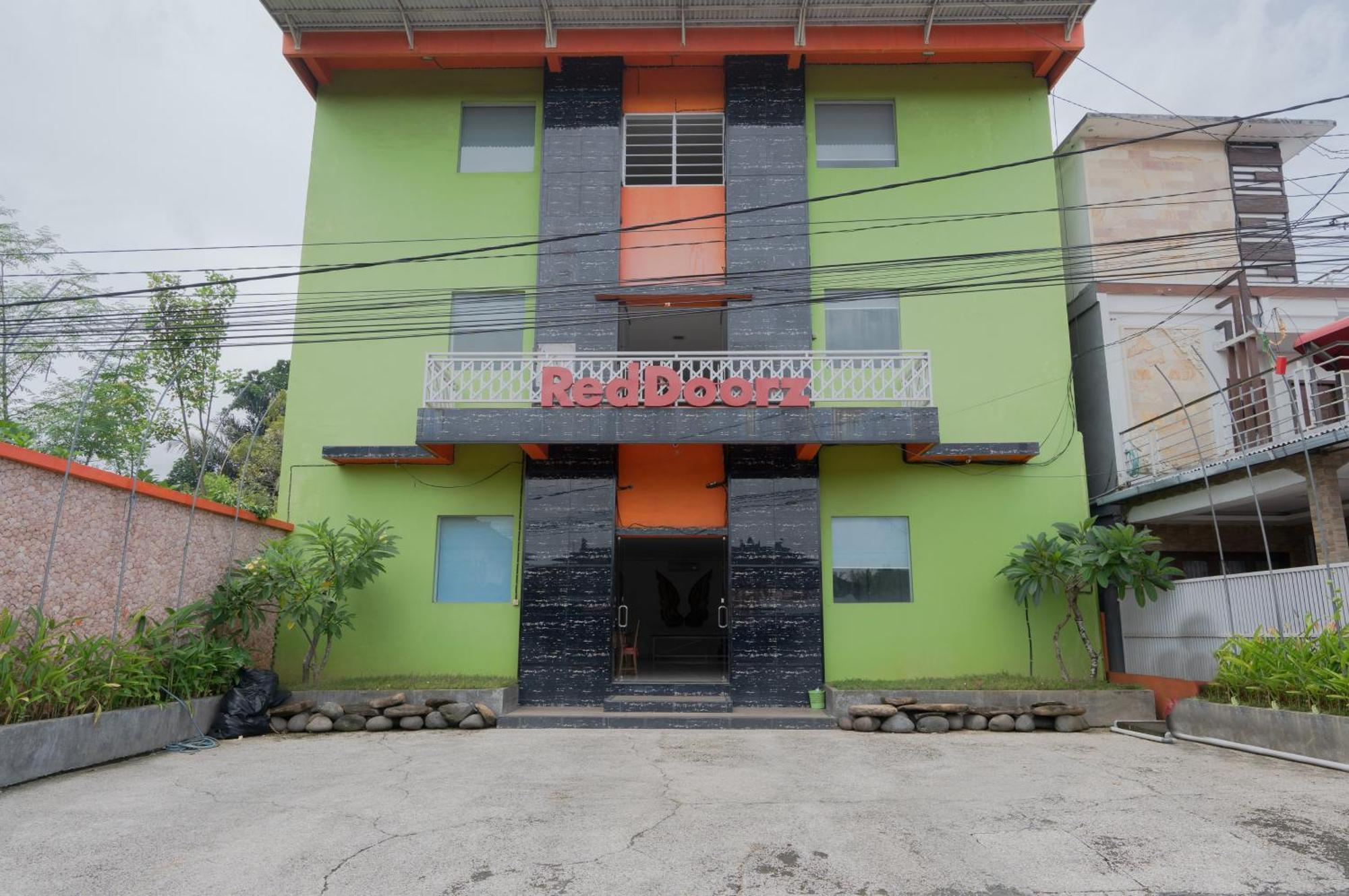 Reddoorz Near Ubud Village Sukawati  Luaran gambar